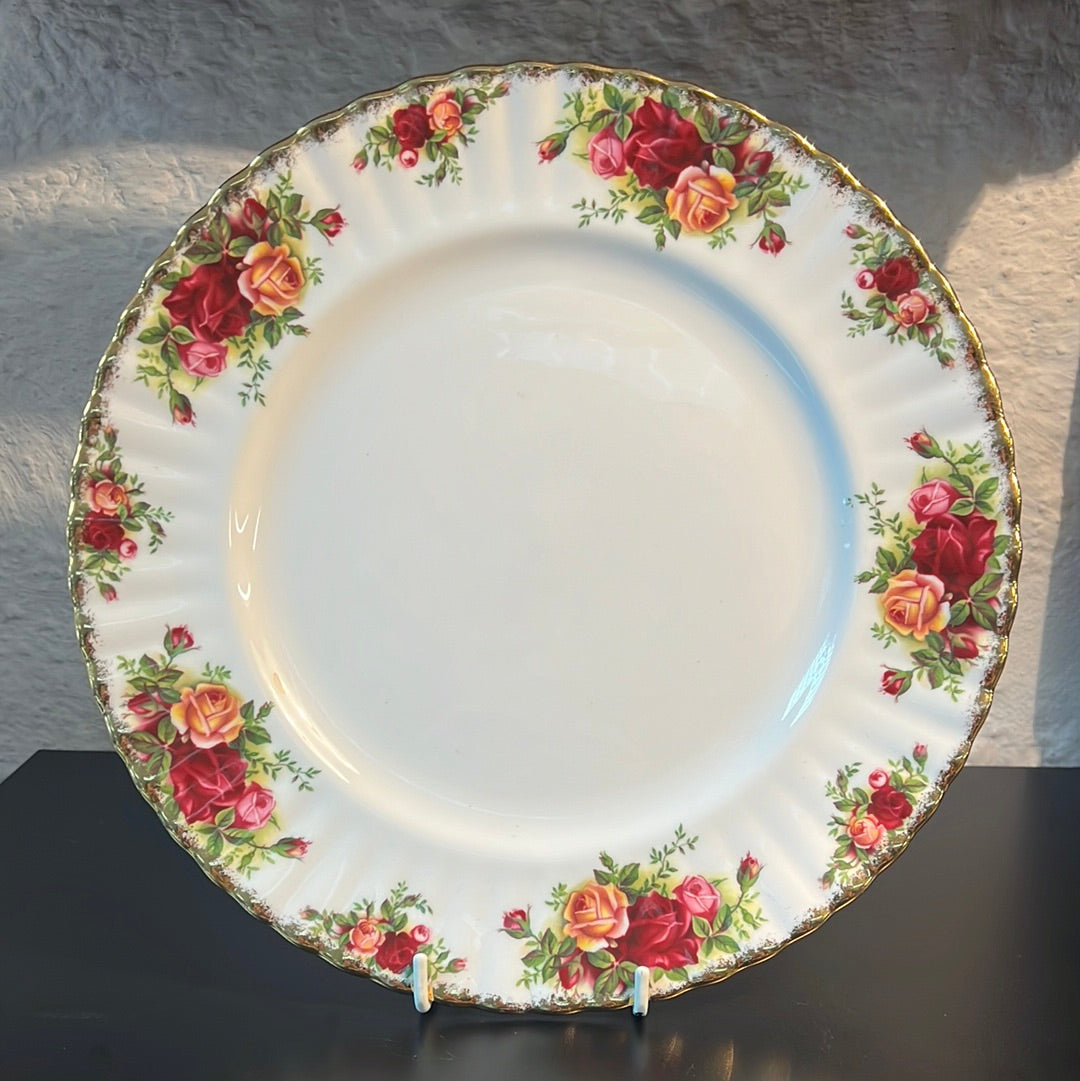 Royal albert deals dinner plates