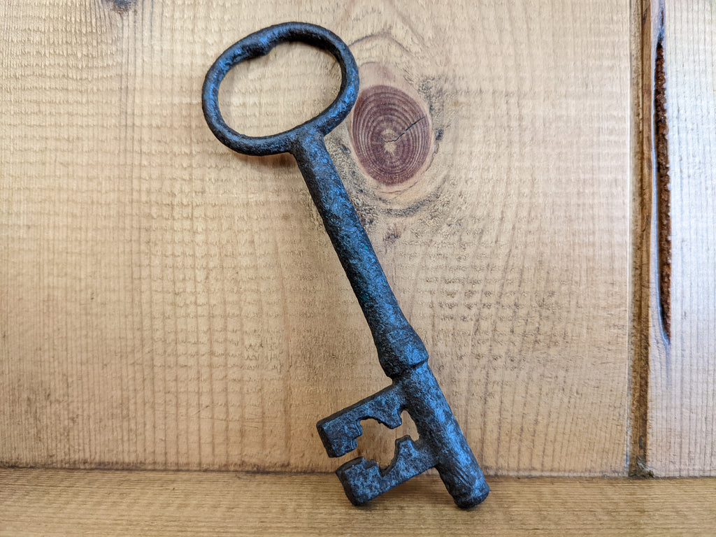 Original Large Vintage Door Key – Old Bridge Antiques